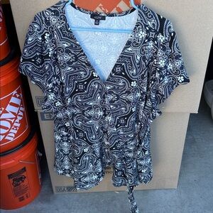 A.U.W. Black and White Patterned Top ties on side